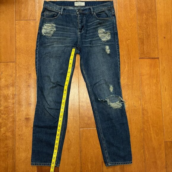 Free People FP Dark Blue Jeans Womens 26 Button Fly Distressed Grunge Boho - Picture 14 of 16